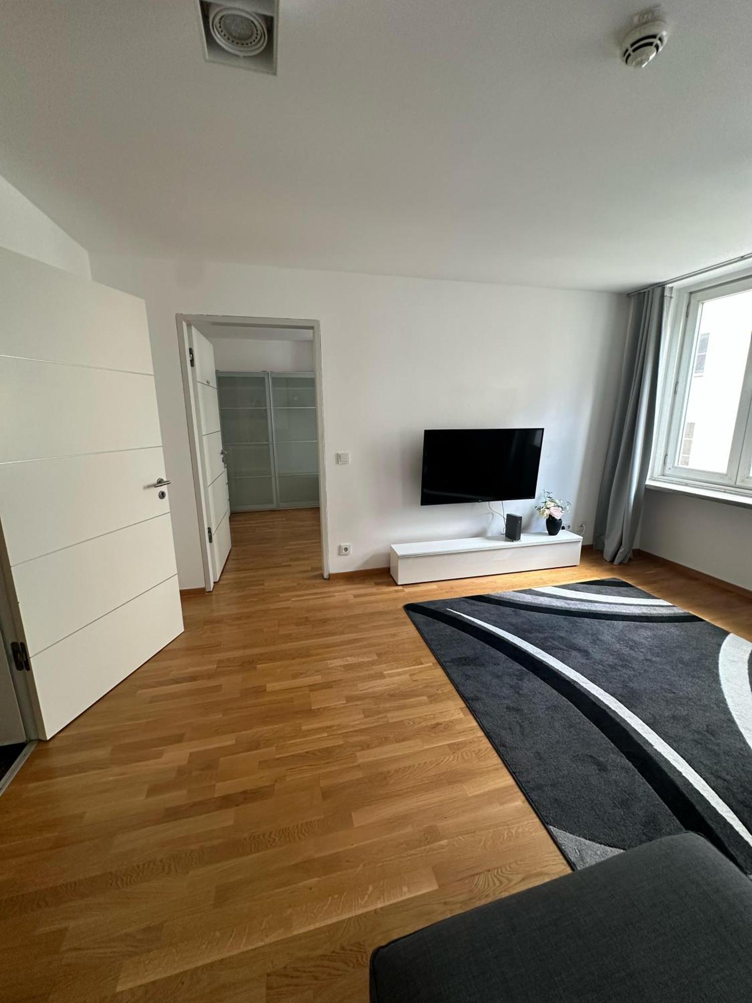 Al Nafurah Apartments Munich Exterior photo